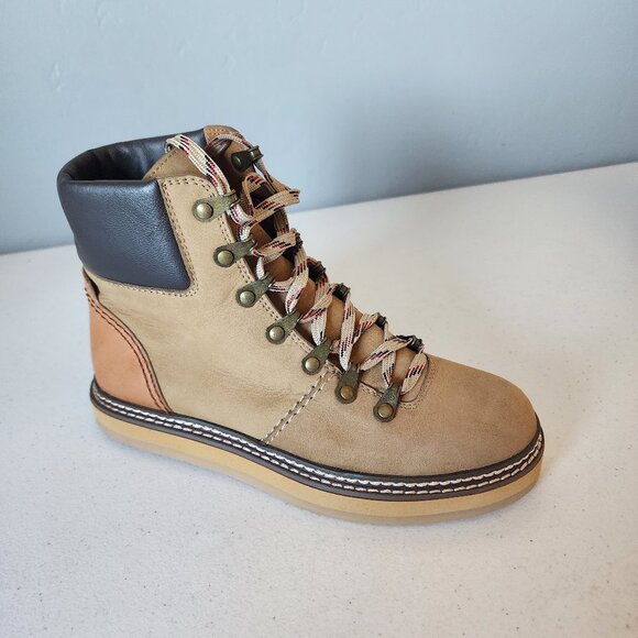 See By Chloe Bootie "NEW" - Picture 13 of 16